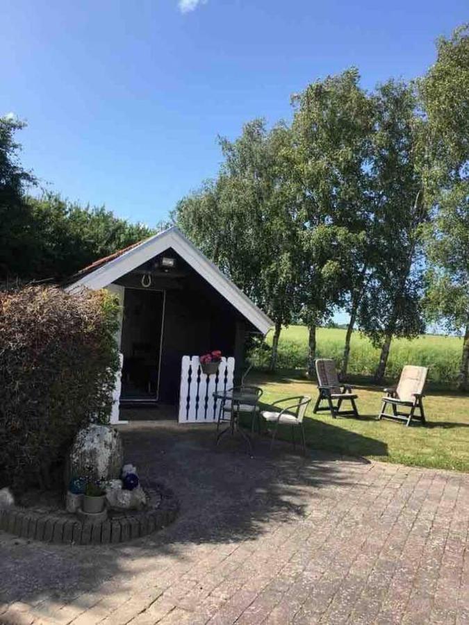 Idestrup Stunning Romantik Cabin Close To Baltic Sea 빌라 외부 사진