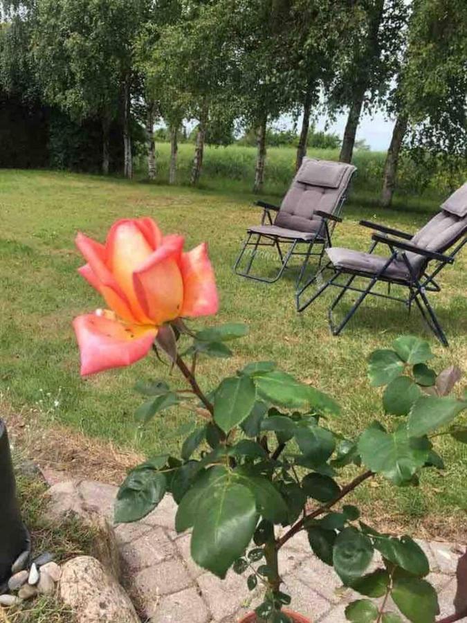 Idestrup Stunning Romantik Cabin Close To Baltic Sea 빌라 외부 사진